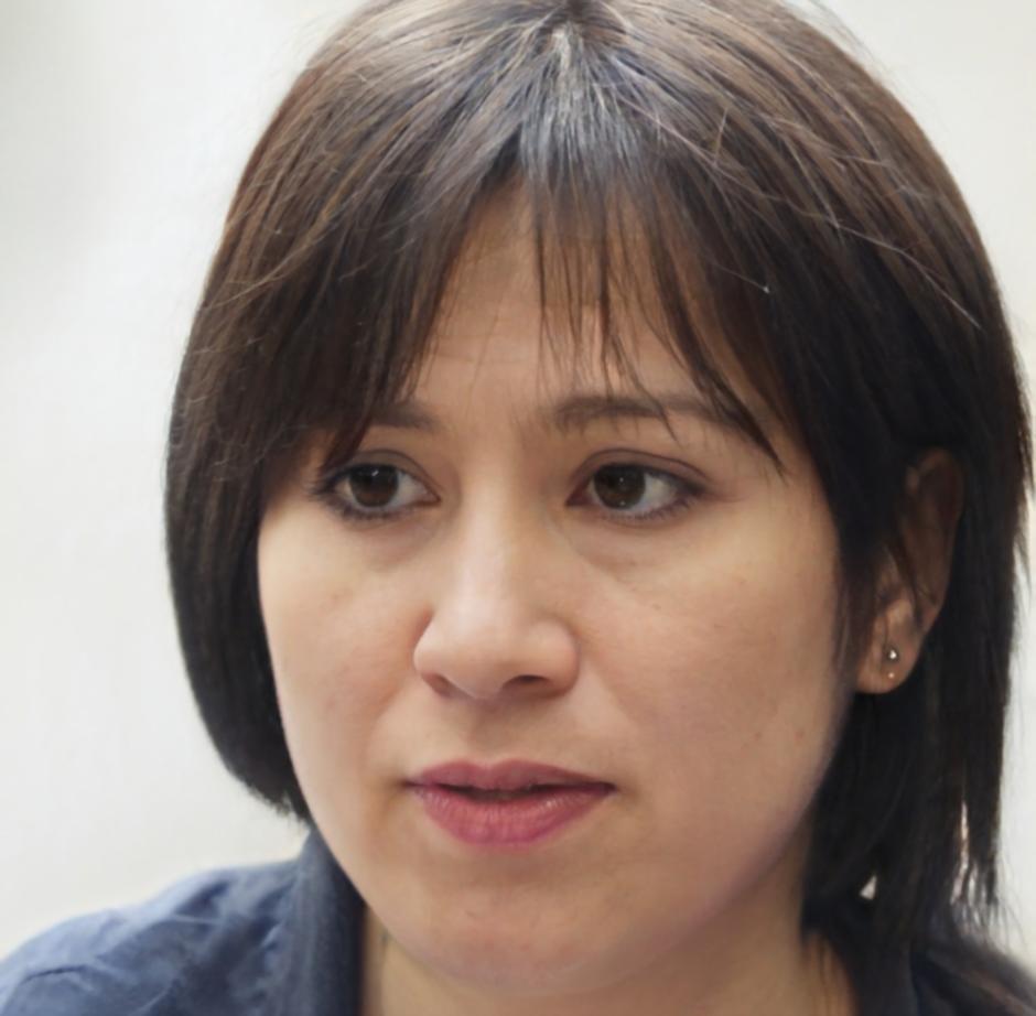 Instructora de análisis fundamental financiero